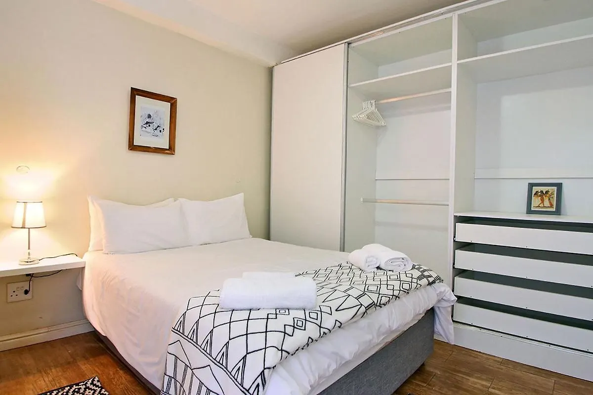 Sandringham 01 Sea-Facing Ground-Floor Apartment Cape Town South Africa
