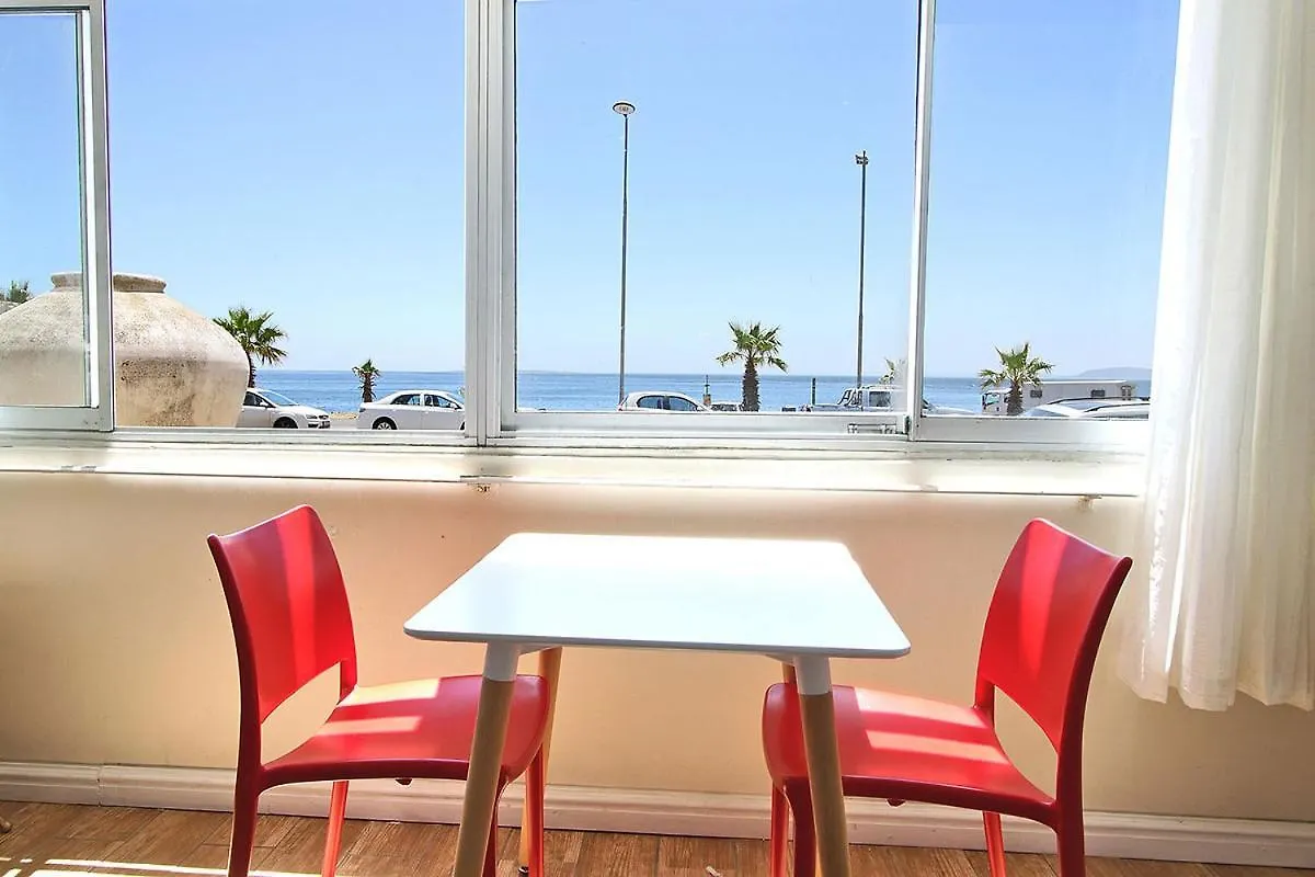 Sandringham 01 Sea-Facing Ground-Floor Apartment Cape Town