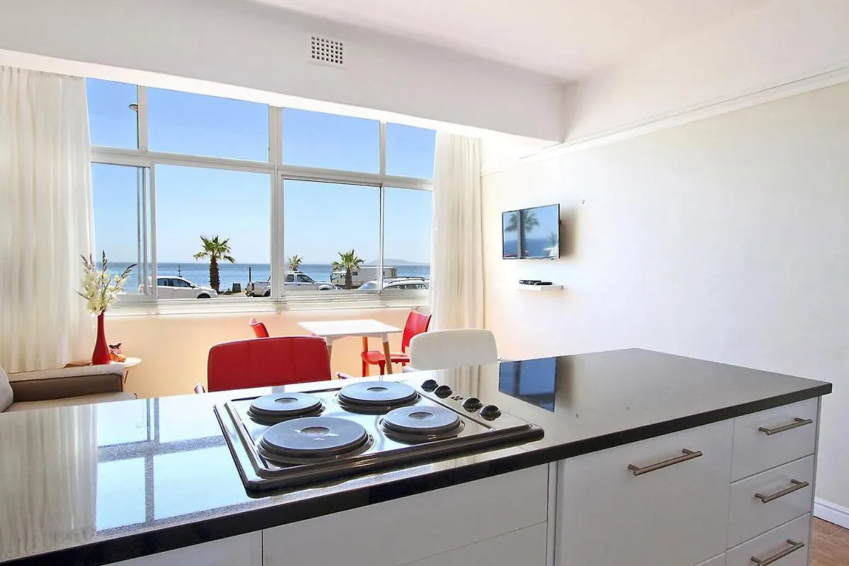 Sandringham 01 Sea-Facing Ground-Floor Apartment Cape Town