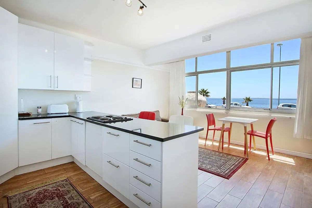 Sandringham 01 Sea-Facing Ground-Floor Apartment Cape Town