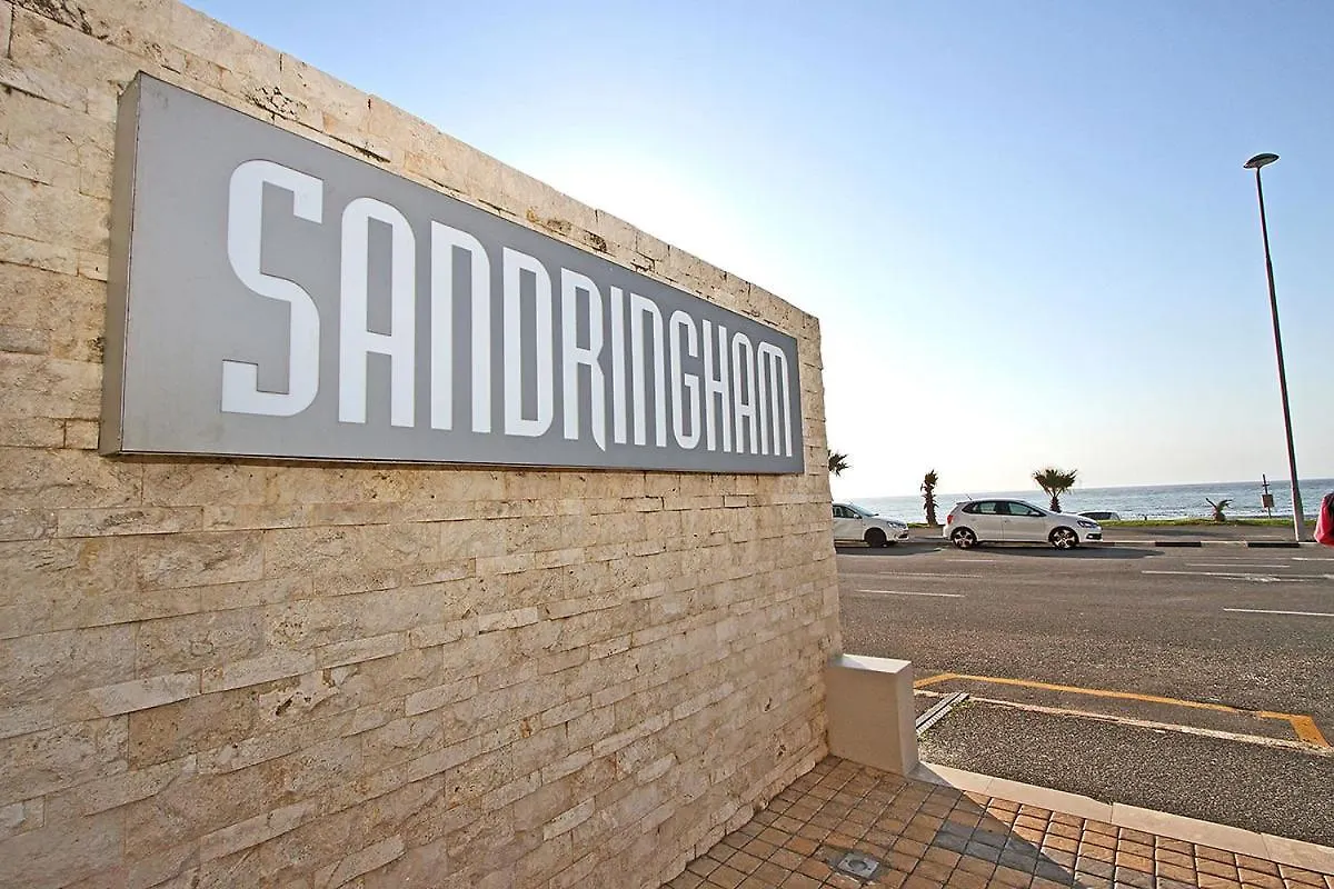 Sandringham 01 Sea-Facing Ground-Floor Apartment Le Cap 0*,